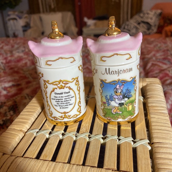 Walt Disney collection spice holders - Picture 4 of 14